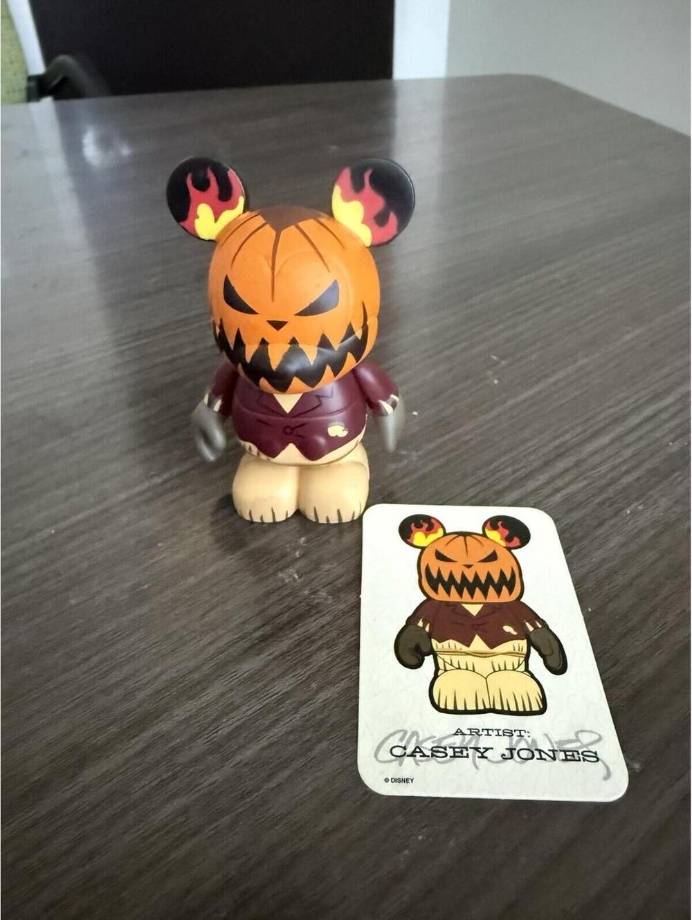 DISNEY Vinylmation 3" Park Set 1 Nightmare Before Christmas Pumpkin King w/ Card